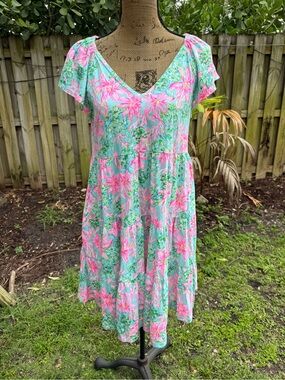 Lilly Pulitzer dress size M EUC